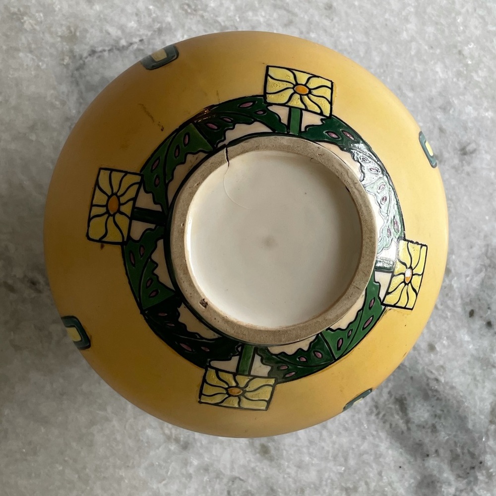 Antique hand painted vase - Picture 5 of 14